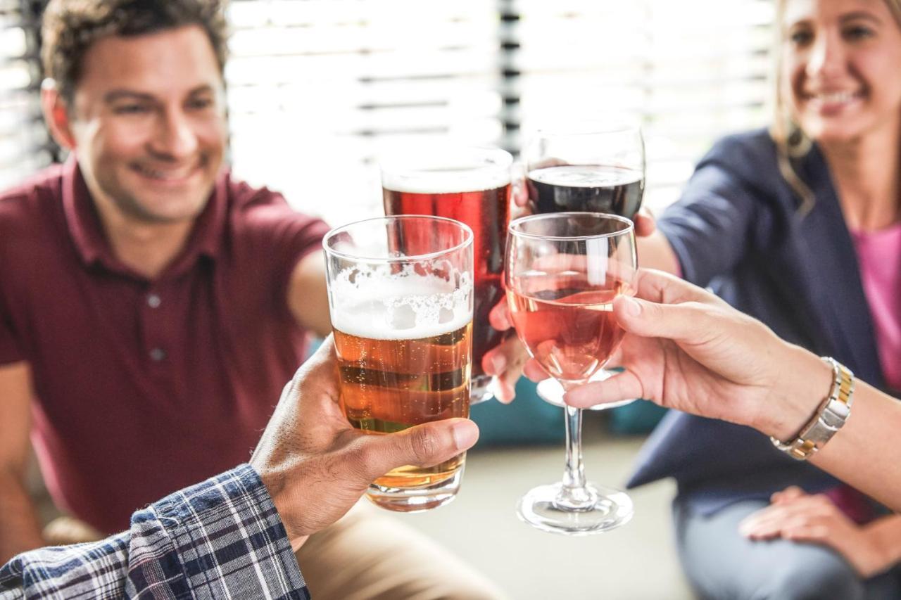 东斯特劳兹堡斯迪博瑞酒店 - 波科诺斯 外观 照片