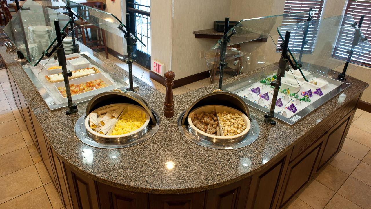 东斯特劳兹堡斯迪博瑞酒店 - 波科诺斯 外观 照片